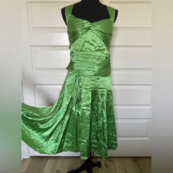 slim fit dress slacks Deep V-Neck Knee-Length Wholesale Cocktail Dresses